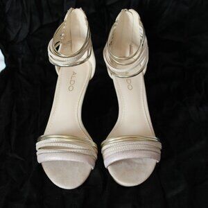 ALDO 6.5 US cream gold finishings ankle sandal